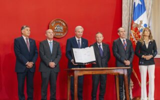 La vieja y confiable carta del autoritarismo