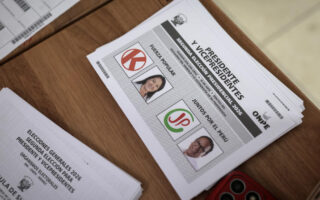 Perú: Elegir un presidente no basta