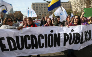 Crisis docente y gremial: la otra cara del Día del Profesor